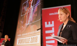 DOKVILLE 2018: Moderatorin Astrid Beyer (© HDF)